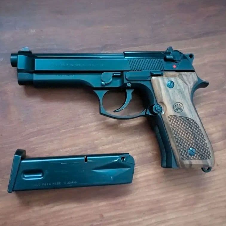 タナカ モデルガン M92F ベレッタ