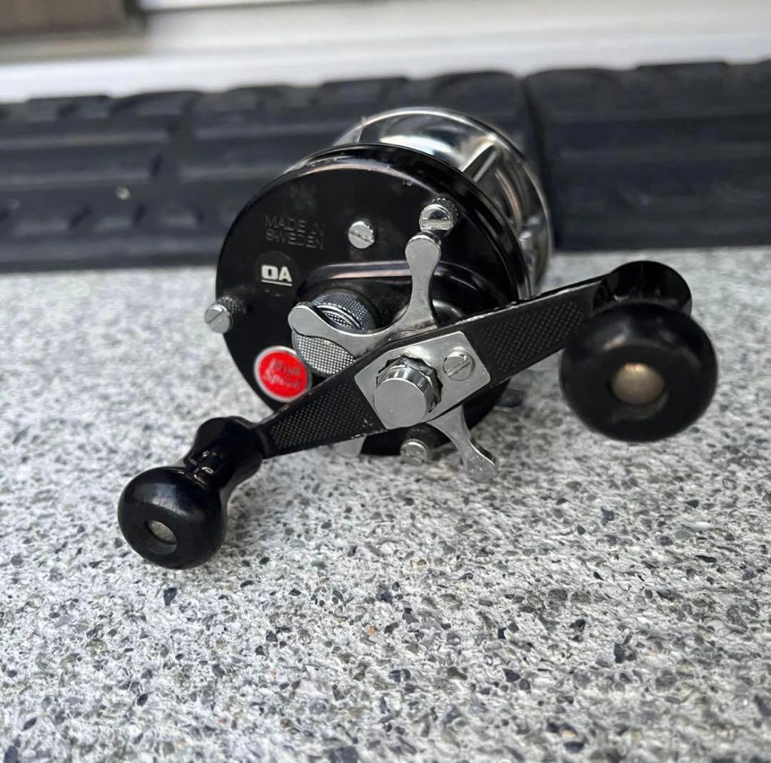 ABU 5600cベイトリール