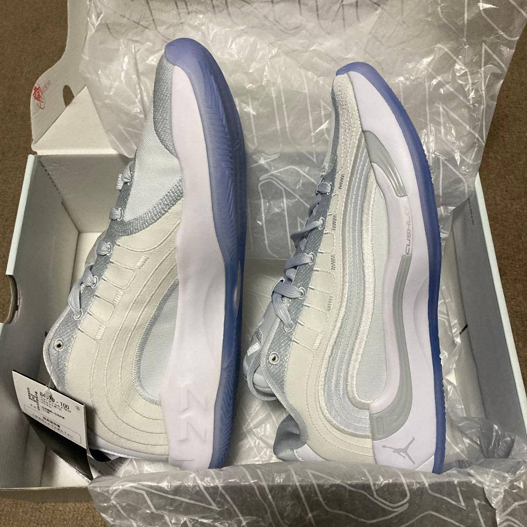 【未使用品】JORDAN LUKA4 ルカ4 PF II4370-100