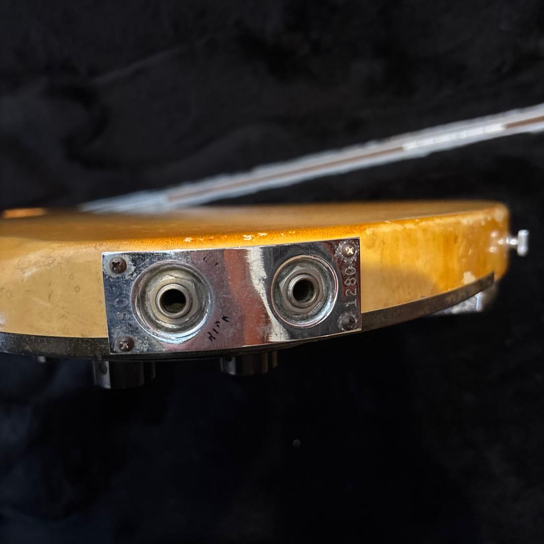 Rickenbacker 4001 1978年製 tuxedo