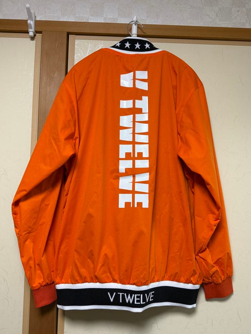【新品未使用】V TWELVE STAR XLサイズ　オレンジアウター