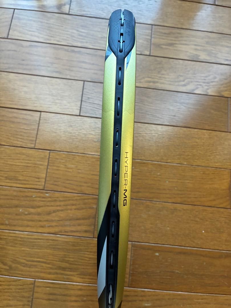 硬式テニスラケット　ヨネックス　EZONE100 リミテッド　G2 300g