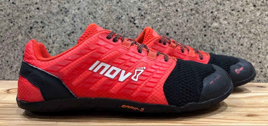 INOV-8 bare-xf 210 inov8 イノヴェイト　トレーニング