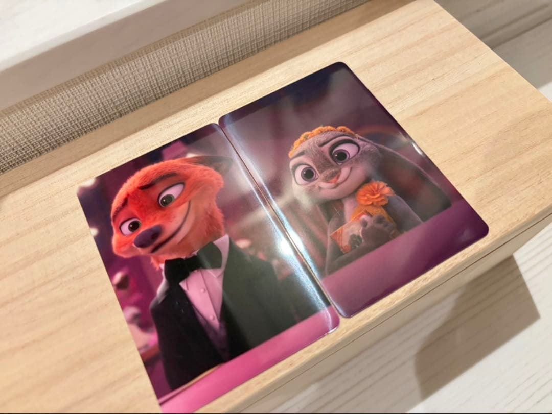 ズートピア2 オーマイカフェ 予約特典 コレクションカード ニック ジュディ