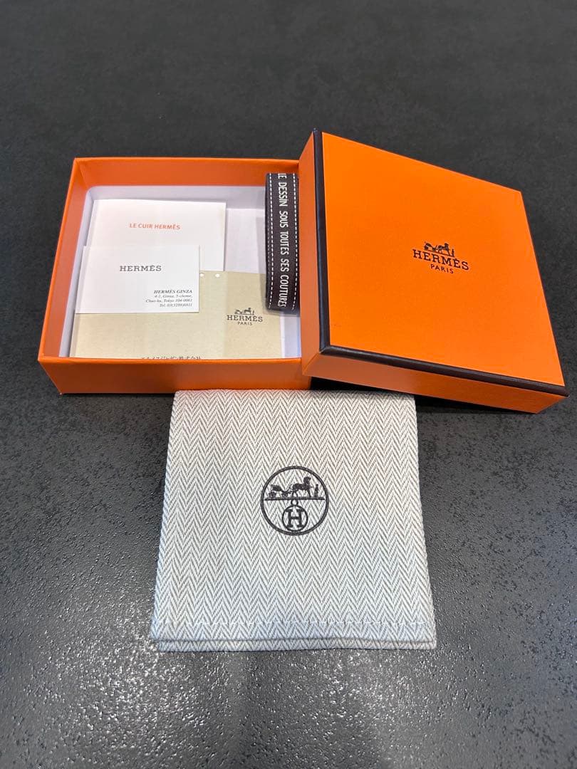 HERMES エルメス アクセサリー保存袋 空箱 取説有り