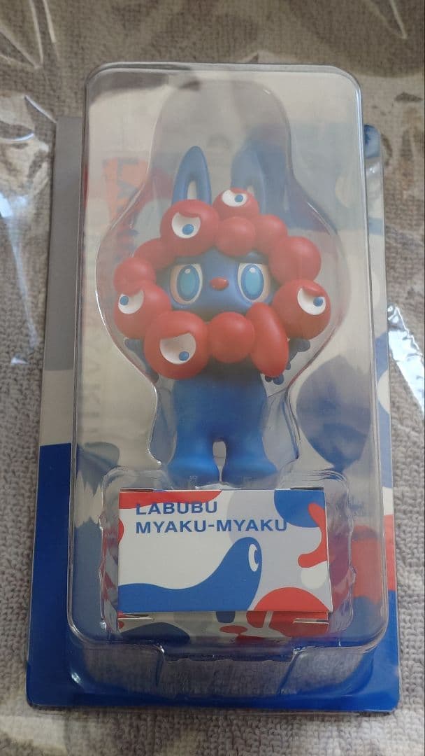 【万博限定　値下げ交渉お断り】LABUBU MYAKU-MYAKU フィギュア