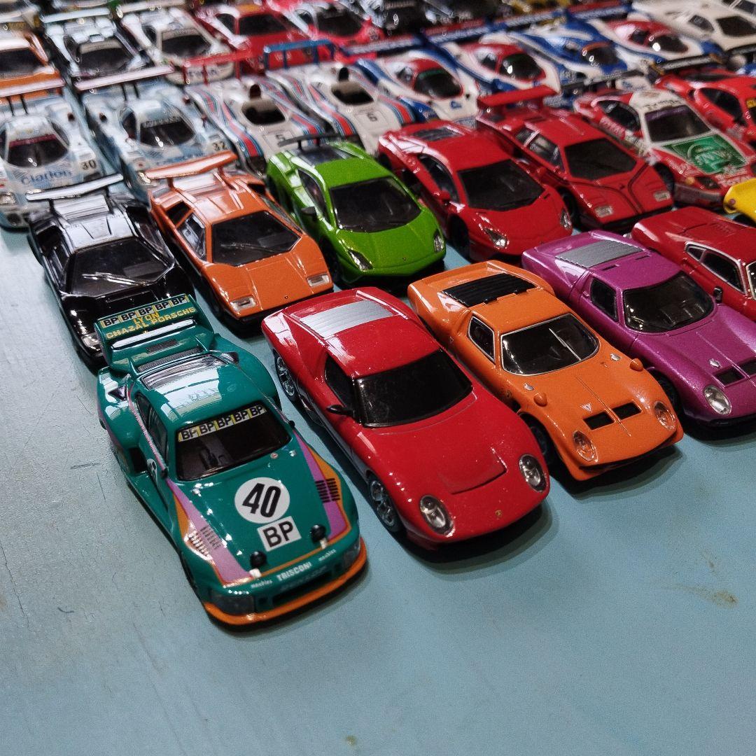 京商1/64スケールミニカー55台