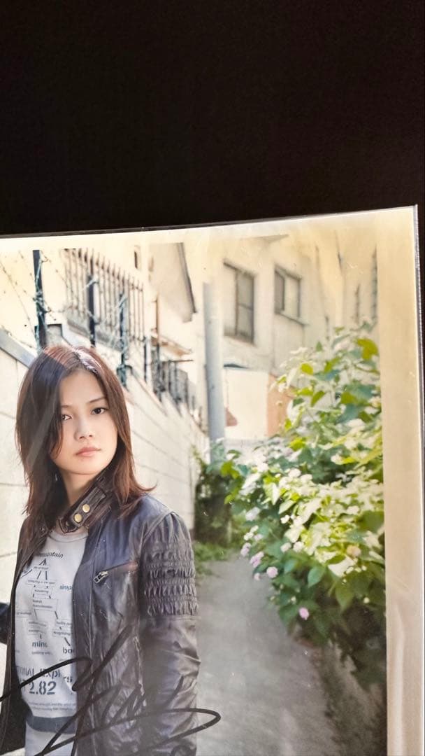 YUI 直筆サイン入りブロマイド