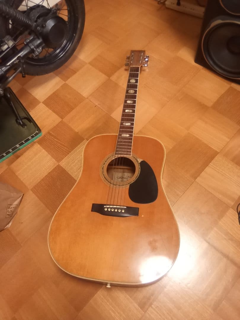 アコースティックギター鈴木バイオリン　ジャパンビンテージ