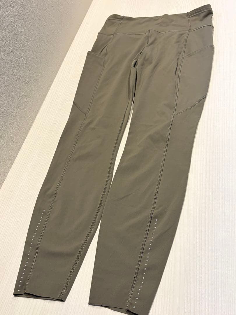 【超美品】ルルレモン　Fast and Free HR レギンス　サイズM