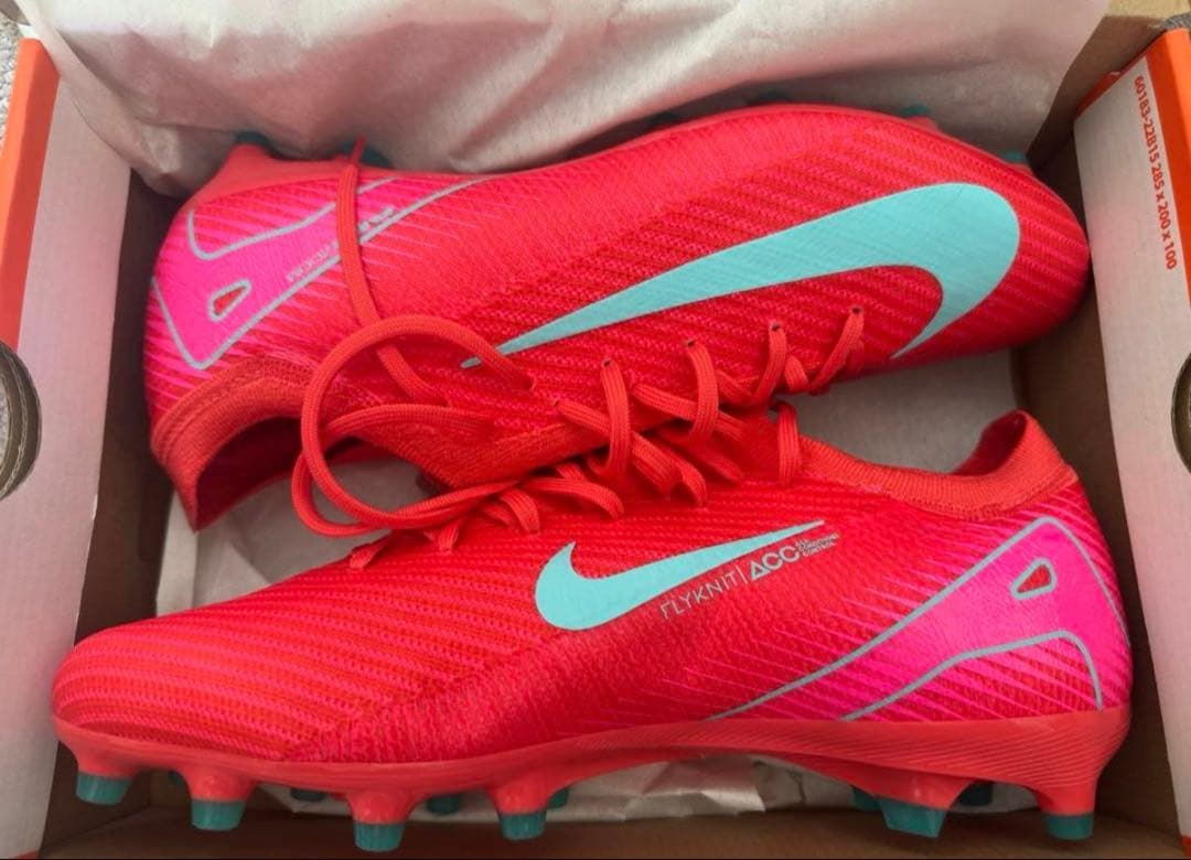 【新品未使用】Nike マーキュリアル サッカースパイク