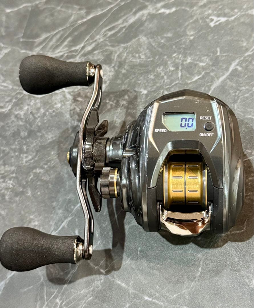 Daiwa ダイワ　TIERRAティエラ IC 105XHL 左ハンドル