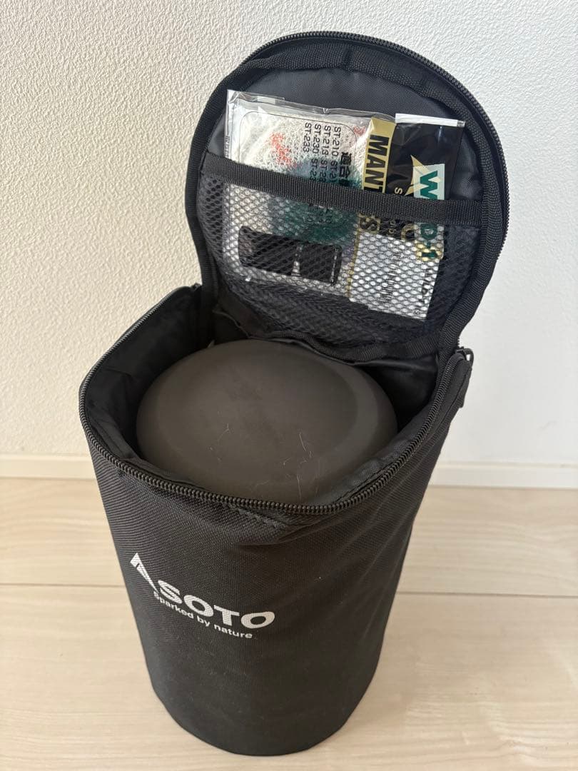 SOTO(ソト)虫の寄りにくいランタンST-233 専用ケース&予備マントル付属