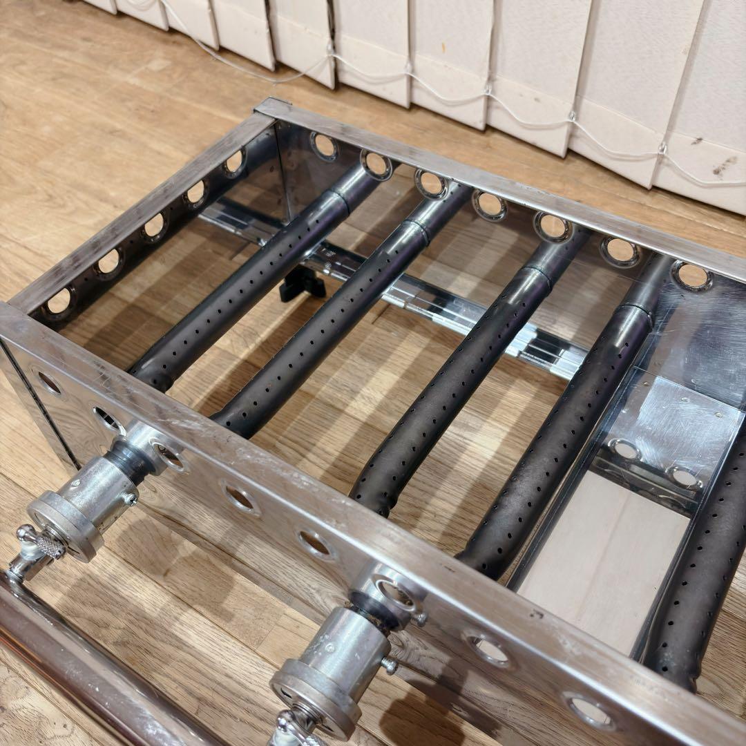 ①【良品】 IKK 業務用 たこ焼き器 154S プロパン 15穴×4連 鉄鋳物