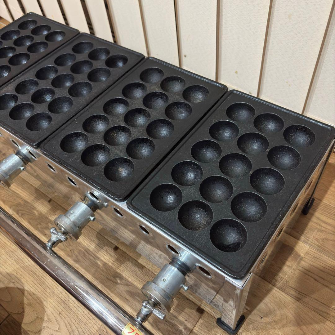 ①【良品】 IKK 業務用 たこ焼き器 154S プロパン 15穴×4連 鉄鋳物