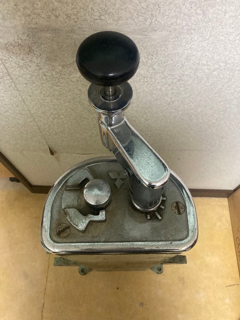 【主婦】三菱電機製の鉄道用主幹制御器（マスコン）