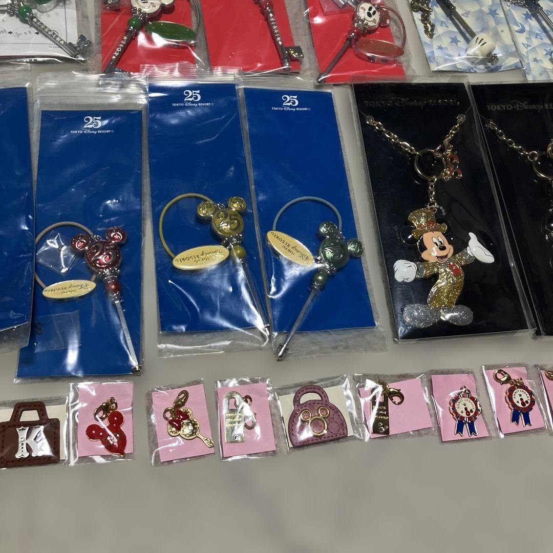 ディズニーまとめ売り　ぬいぐるみ　キーチェーン　アクセ　ストラップ