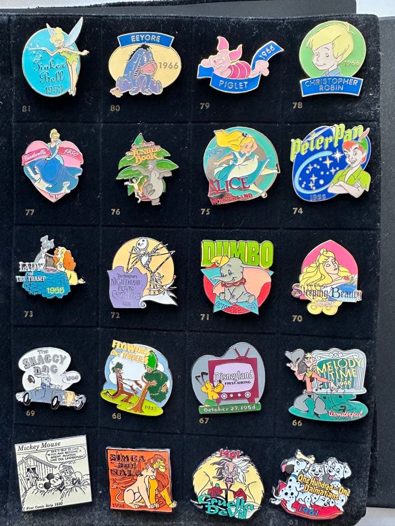 t*u様 ディズニーストアUSAカウントダウン・ミレニアム ピンバッジ コンプリ
