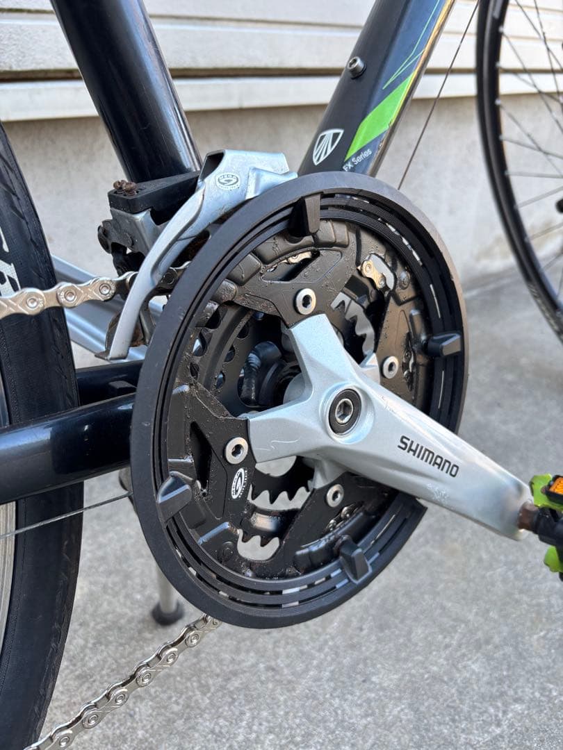 Trek 7.3 FXクロスバイク ブラック 700C 引き取り限定　Mサイズ