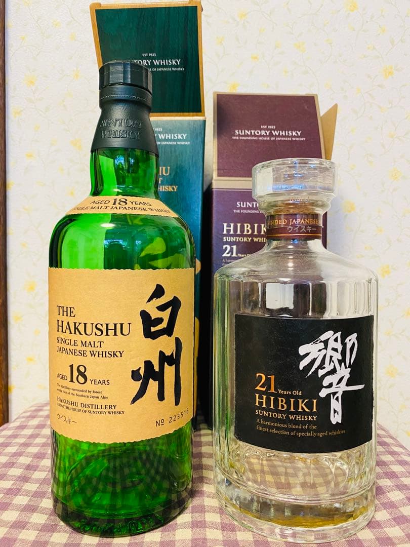 空瓶　空箱　白州 18年 & 響 21年