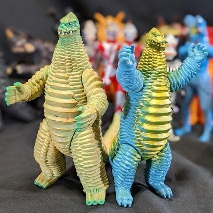 ウルトラＱ・ウルトラマン＆登場怪獣・宇宙人（バンダイ）ソフビ16体セット