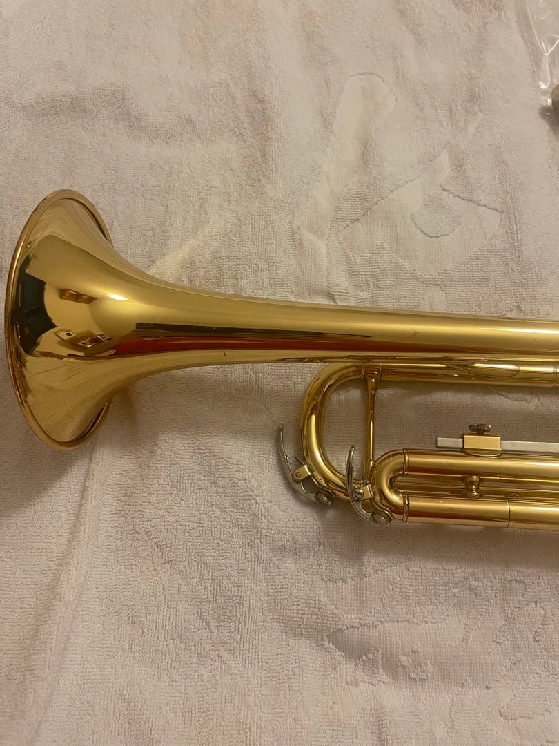 YAMAHA YTR-2335 トランペット本体 ケース付き.
