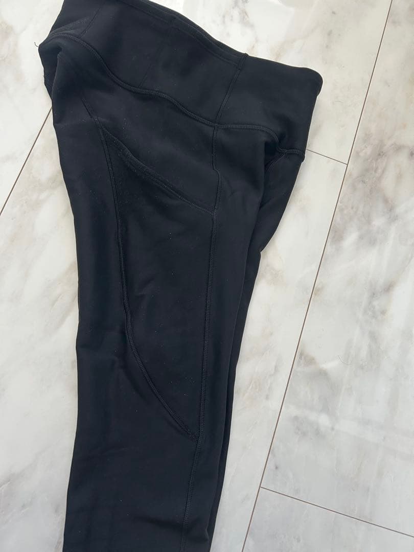 lululemon　黒 レギンス 裏起毛　XS