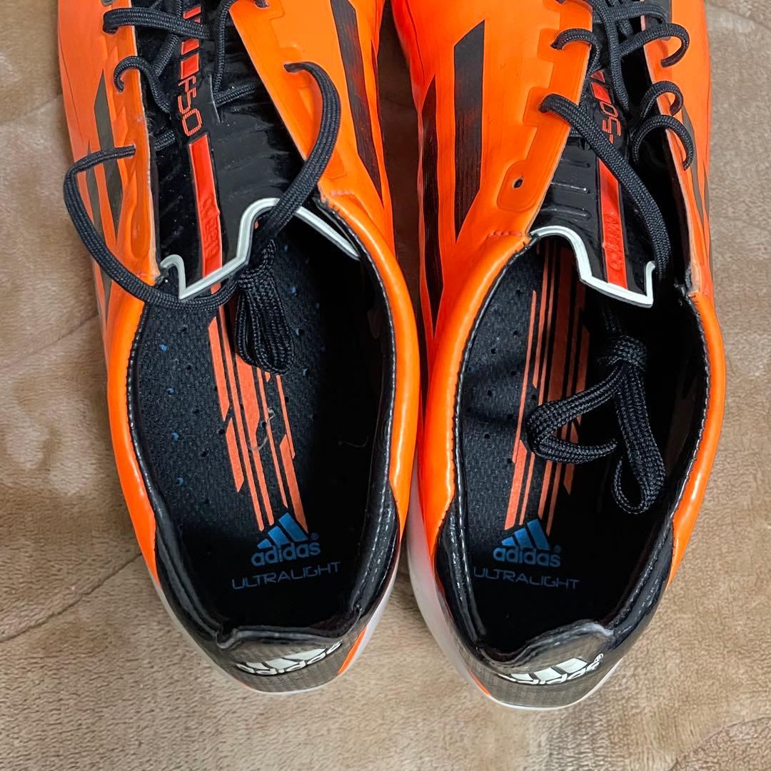 F50アディゼロ 未使用　26.0