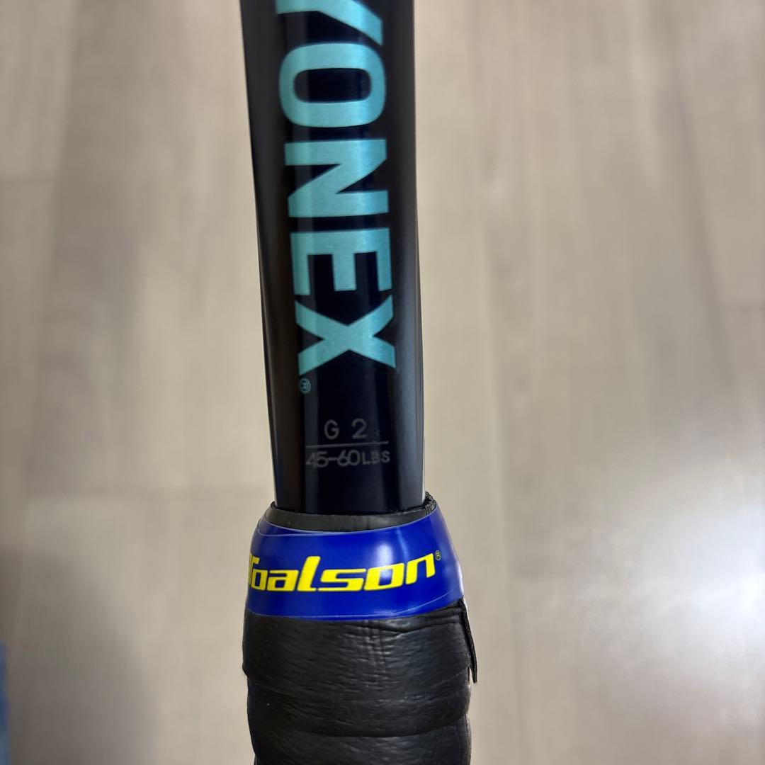 ②YONEX テニスラケット Eゾーン100 2022年