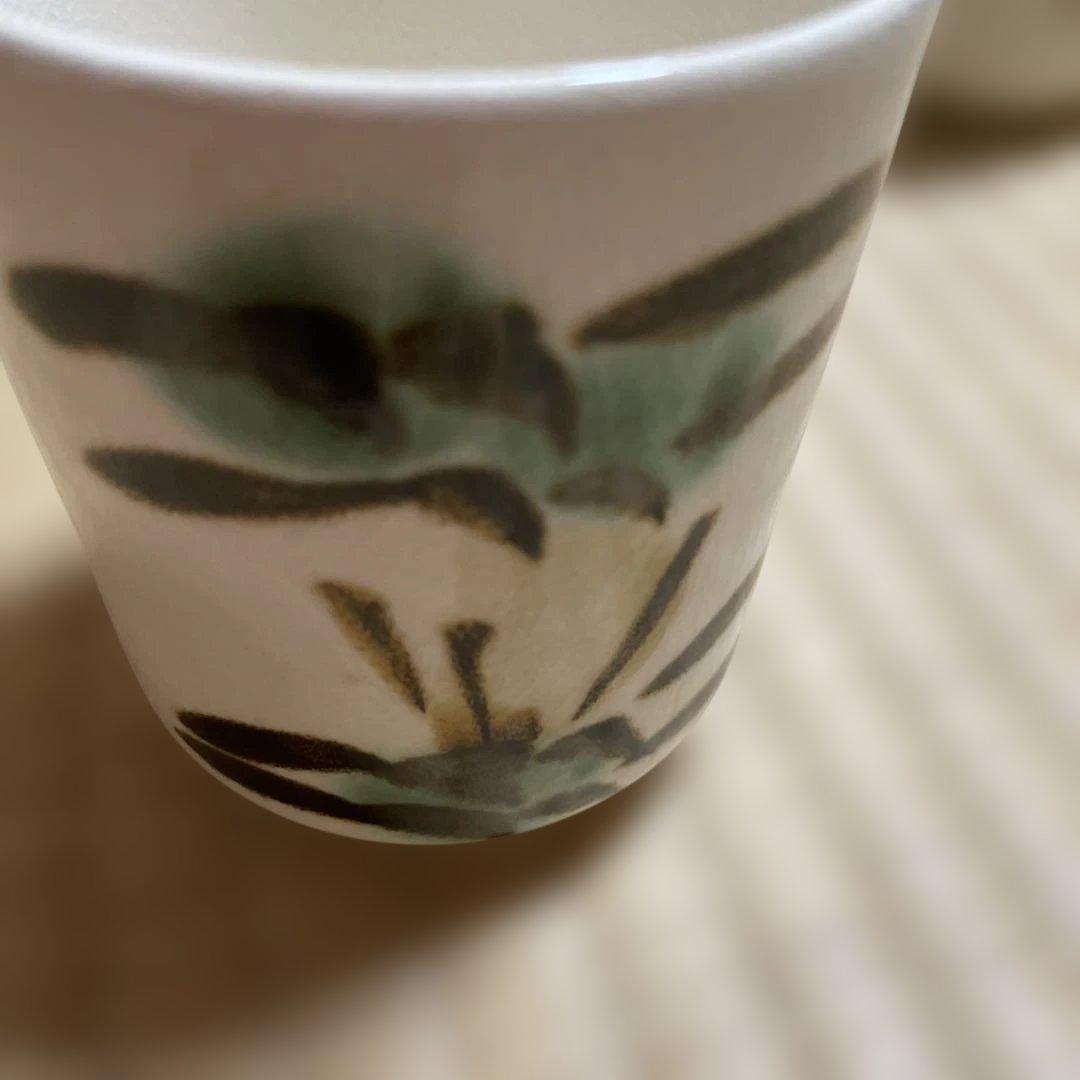 富本憲吉　湯呑み２個　梅竹　人間国宝