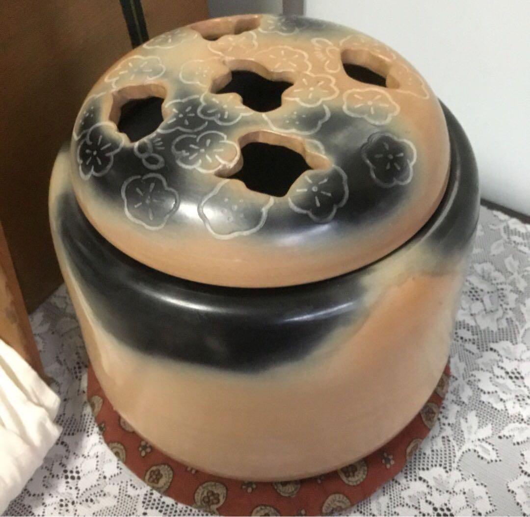 白井 半七　梅の彫　手焙　手橲　待合い　お茶事　茶道具