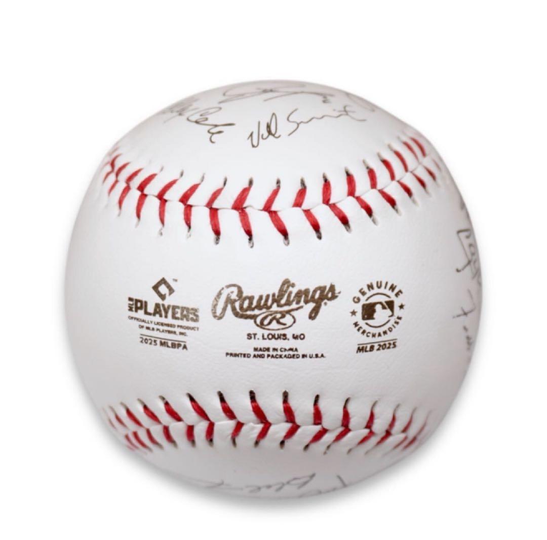 ワールドチャンピオン　大谷翔平　山本由伸　佐々木朗希　直筆サイン　3個セット