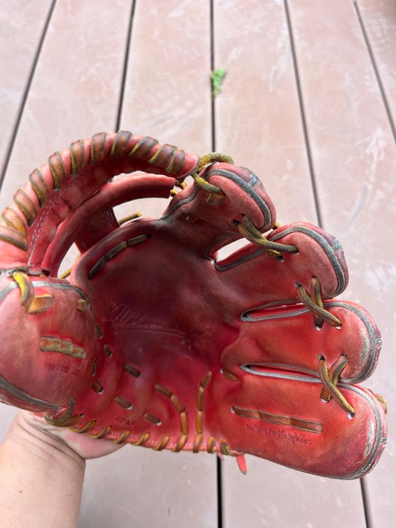 Wilson 硬式野球グローブ 赤　ウィルソン　内野　オールラウンド　形良好