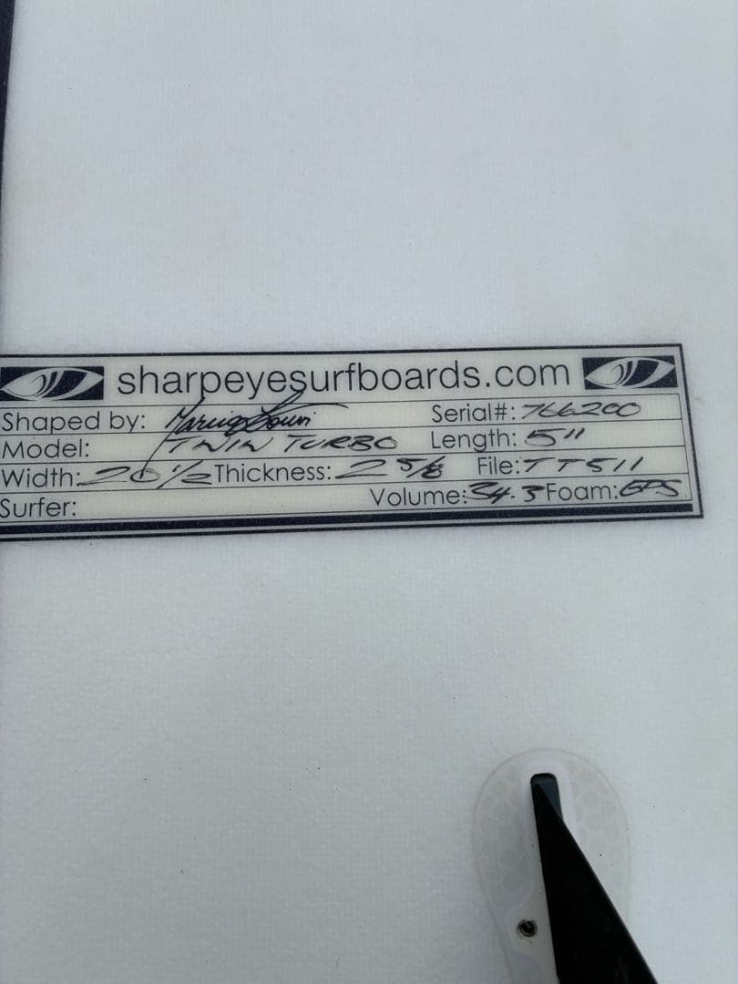 フィン付EPS シャープアイ　カノア選手ストームズ ツインターボ T2 浮力！