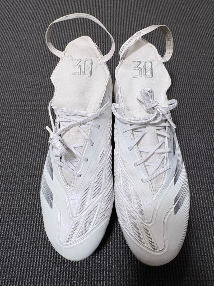 アディダスプレデターエリートFT FG 26cm