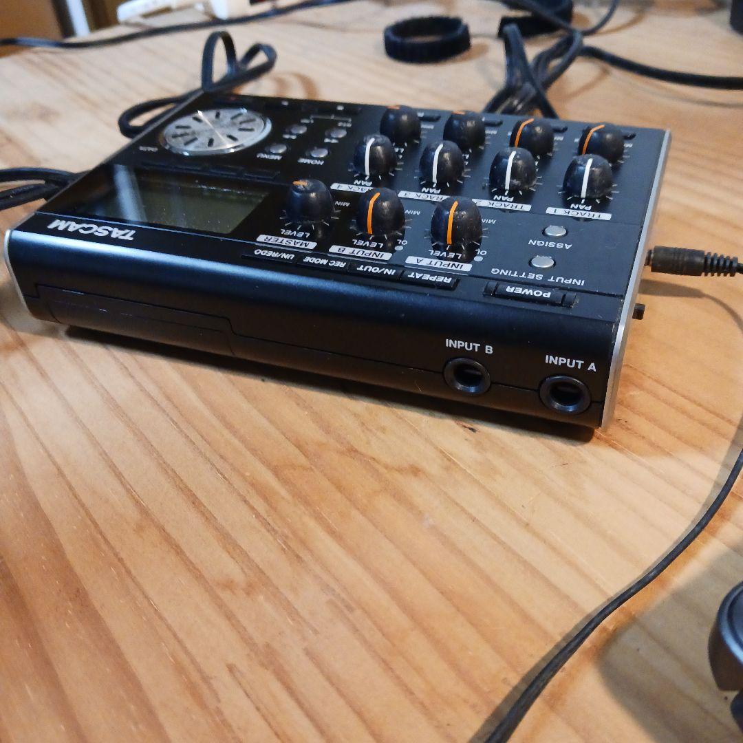 TASCAM DP-004 マルチトラックレコーダー