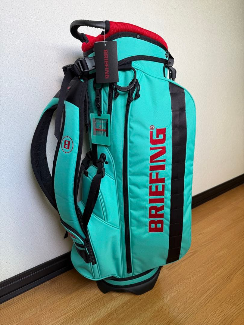 あ*様 BRIEFINGホリデーコレクション キャディバッグ ヘッドカバー ミン