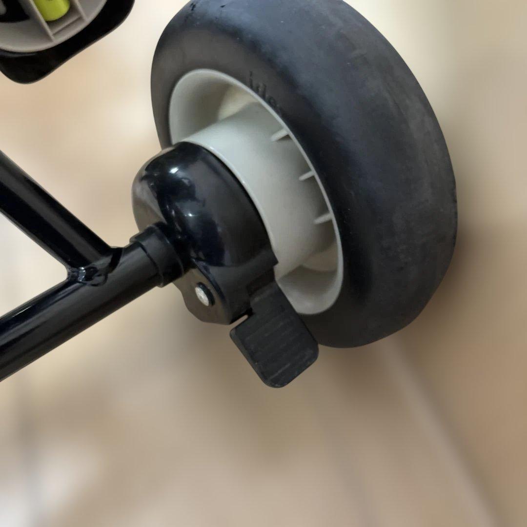 中古】 TOWN 三輪車 ブラック・グリーン　ides compo