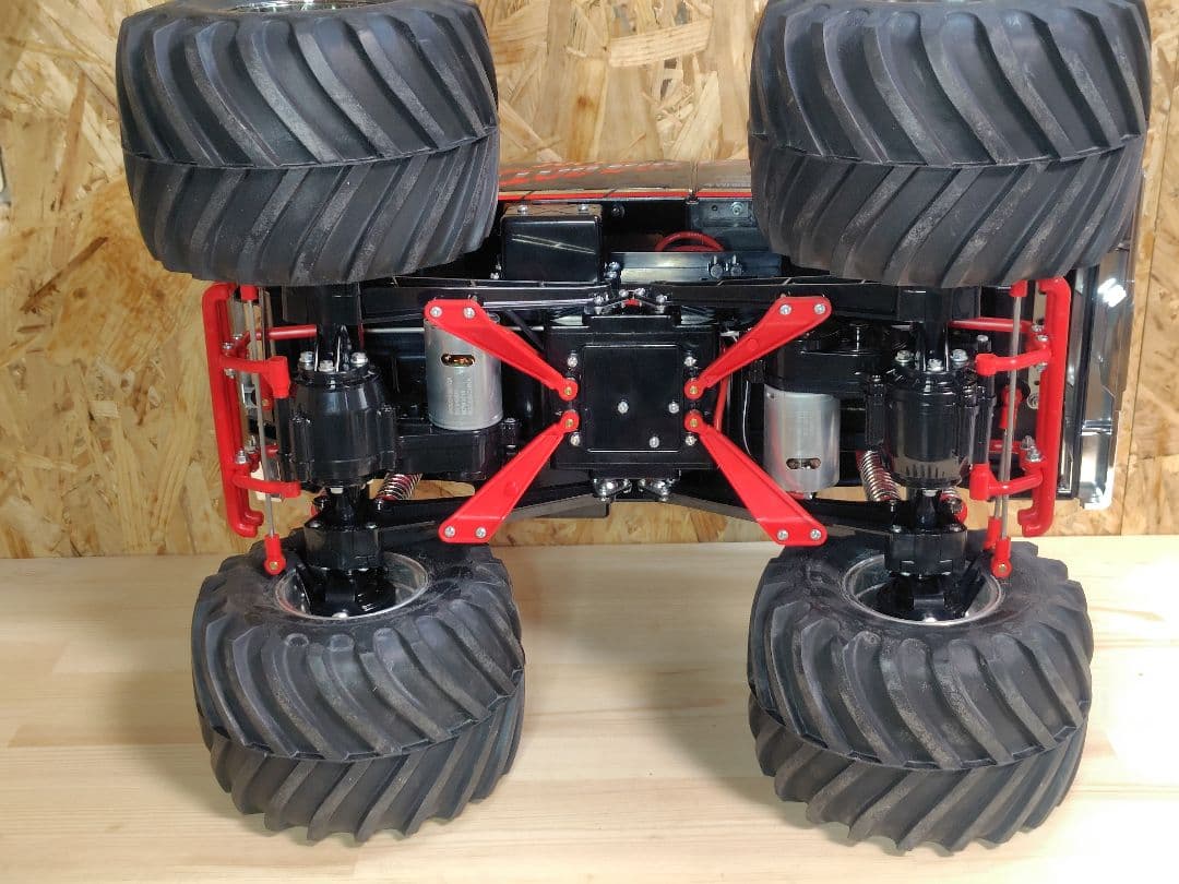 タミヤ スーパークラッドバスター ブラックエディション パール塗装済み 完成品