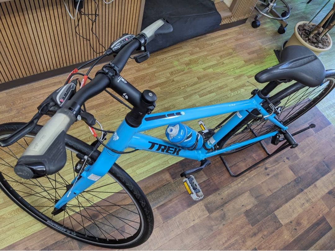 TREKクロスバイク FX3