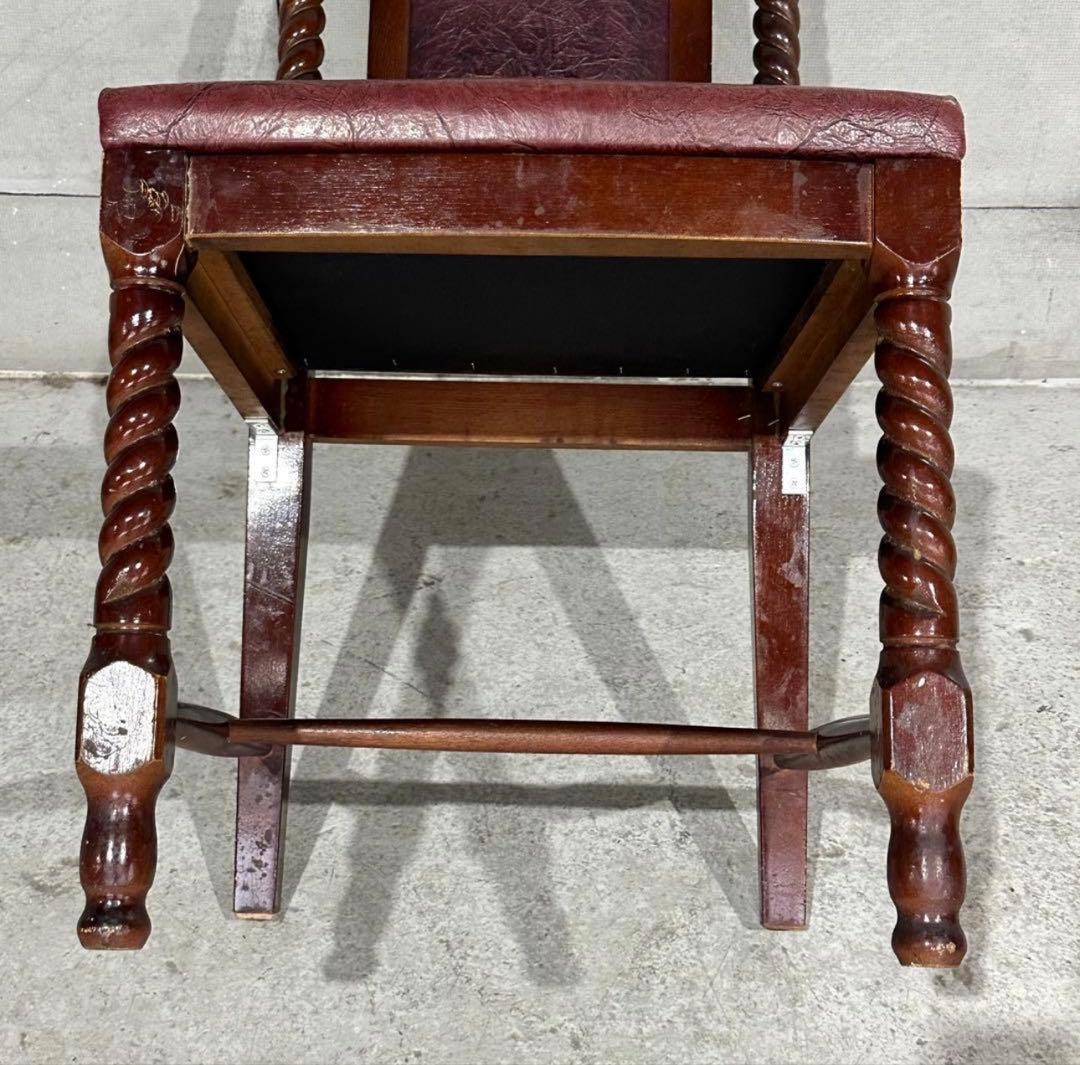 ✦バロック調✦アンティークチェア 木製 ツイスト脚 ワインレッド 鉄鋲 合皮張り