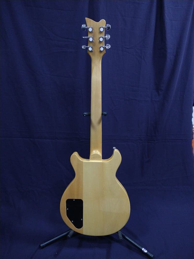 新品　カスタムメイド エレキギター　バードアイメープルトップ＆バスウッドボディー