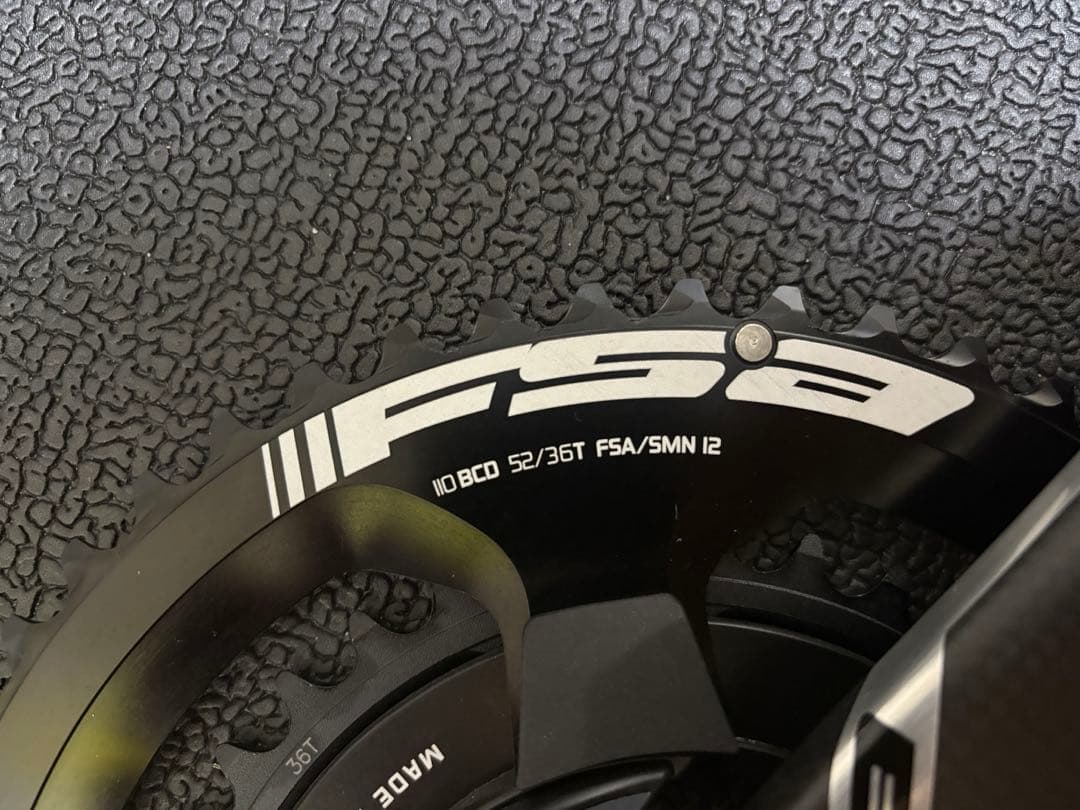 FSA パワーメーター　カーボンクランクPOWERBOX セラミックBB付き