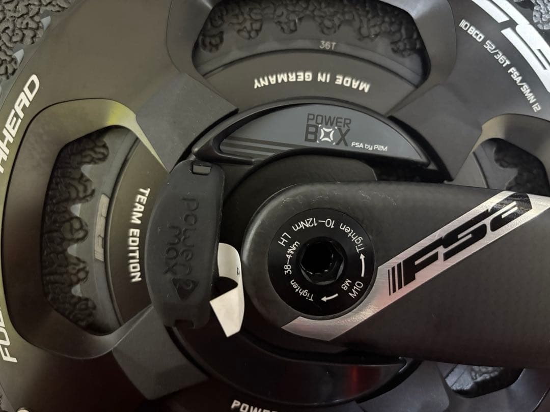 FSA パワーメーター　カーボンクランクPOWERBOX セラミックBB付き