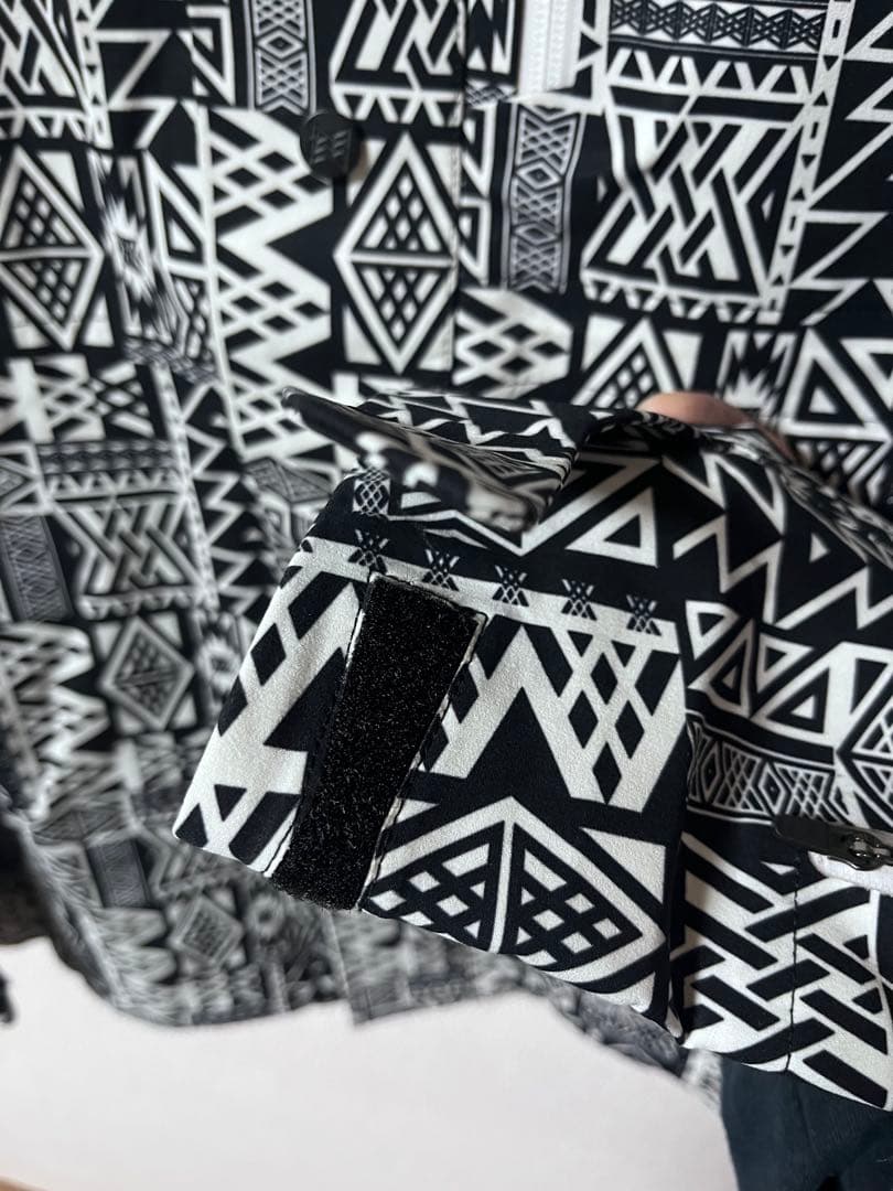 BURTON サーティーン　ジャケット　L