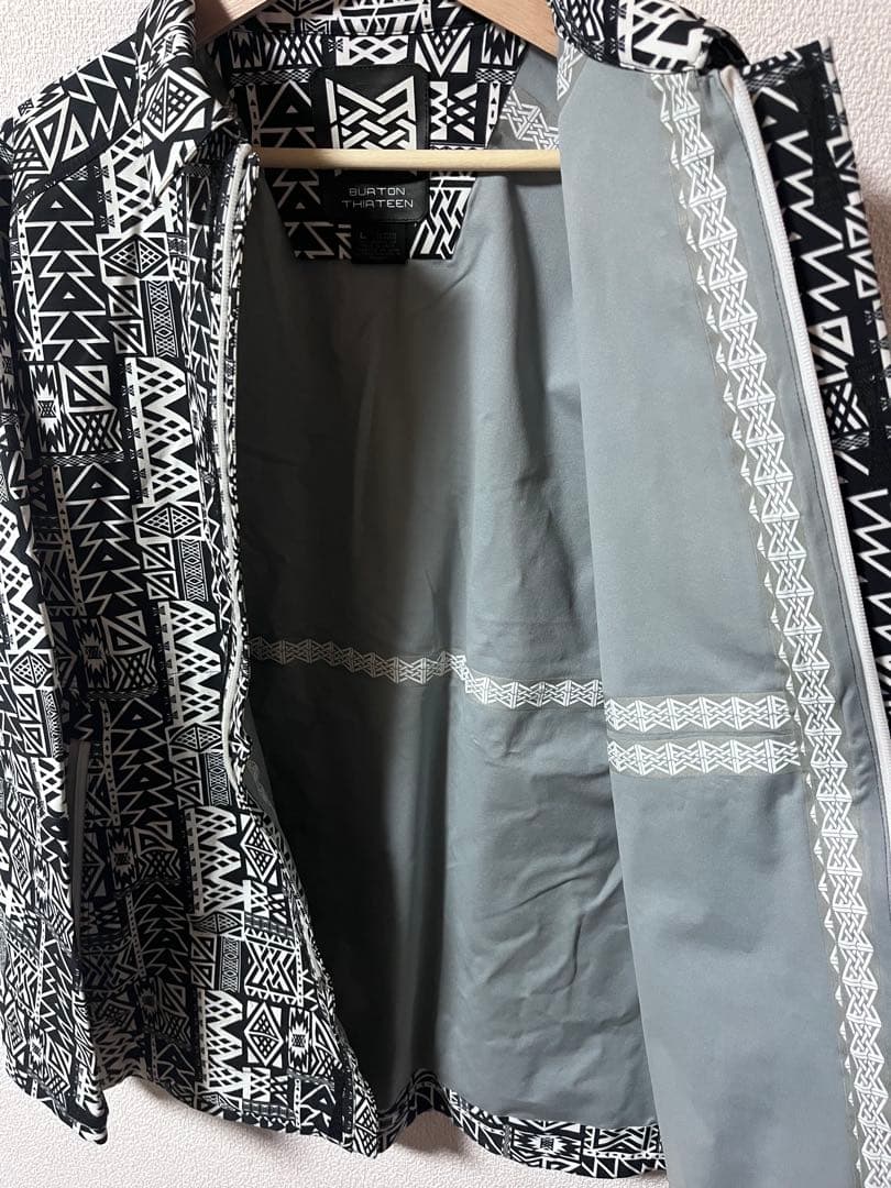 BURTON サーティーン　ジャケット　L