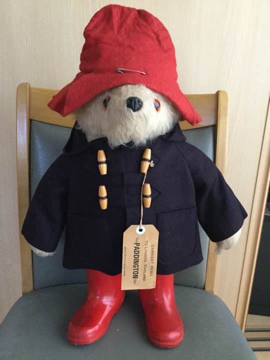 パディントンベアのぬいぐるむ