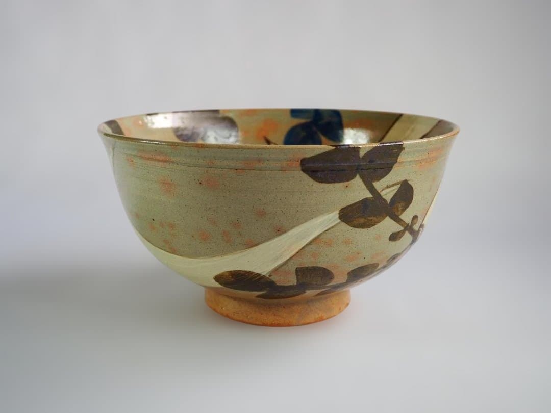 布志名焼9代土屋雲善造『色絵大根絵鉢』（共箱）