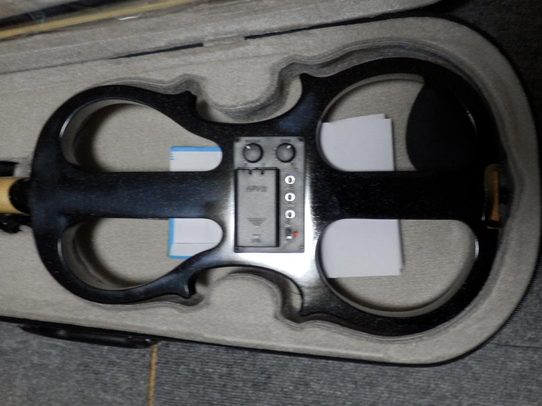 エレクトリックバイオリン ブラック