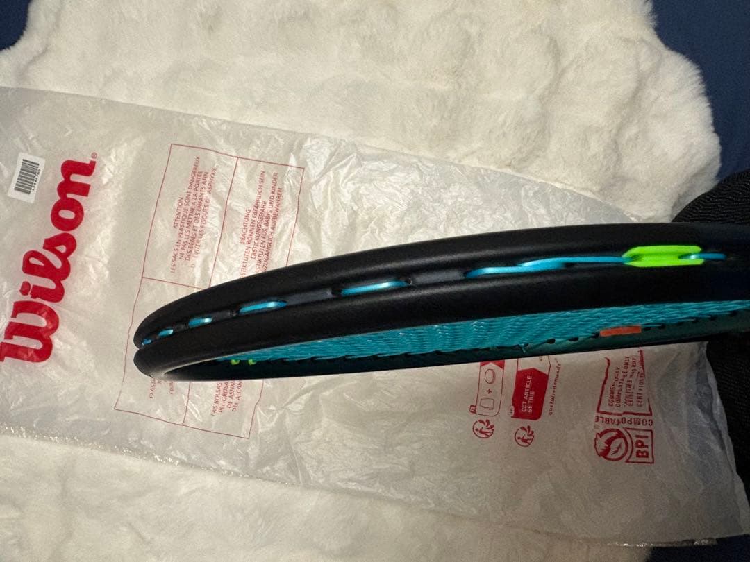 Wilson Blade V9 16x19 テニスラケット 美品